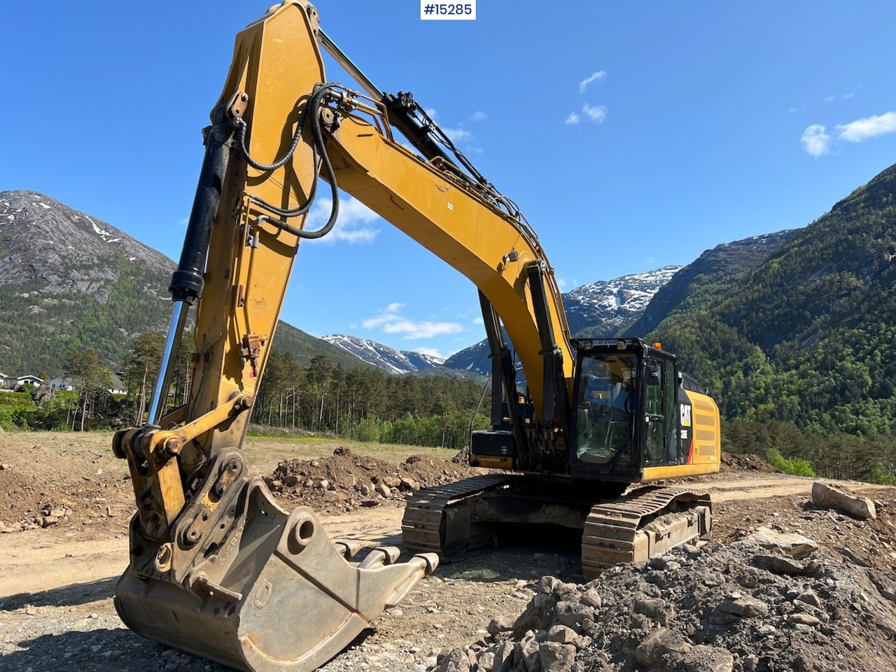 Caterpillar 336EL - Excavator: picture 1 Caterpillar 336EL - Excavator: picture 1