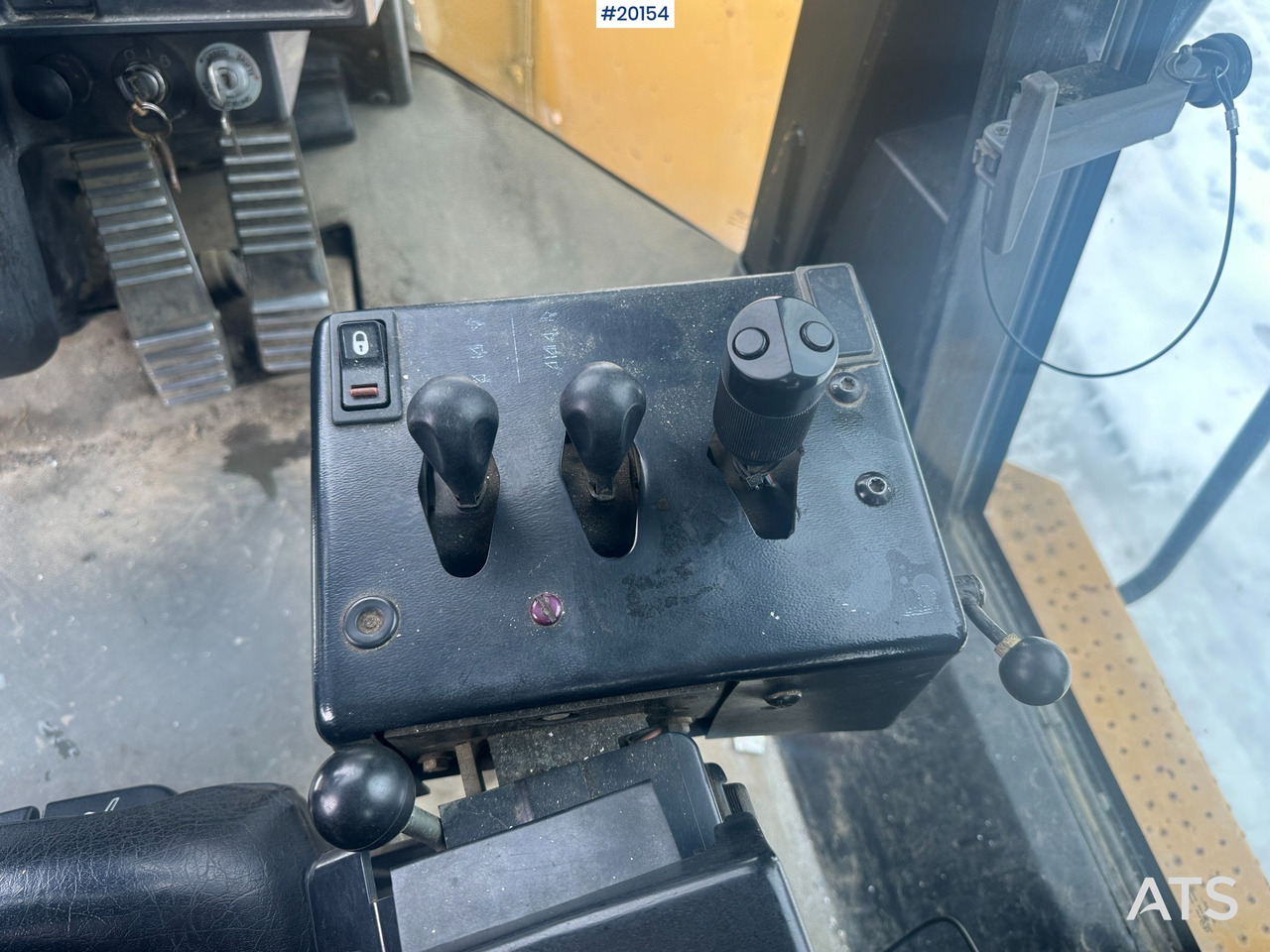 Wheel loader Caterpillar 950G: picture 19