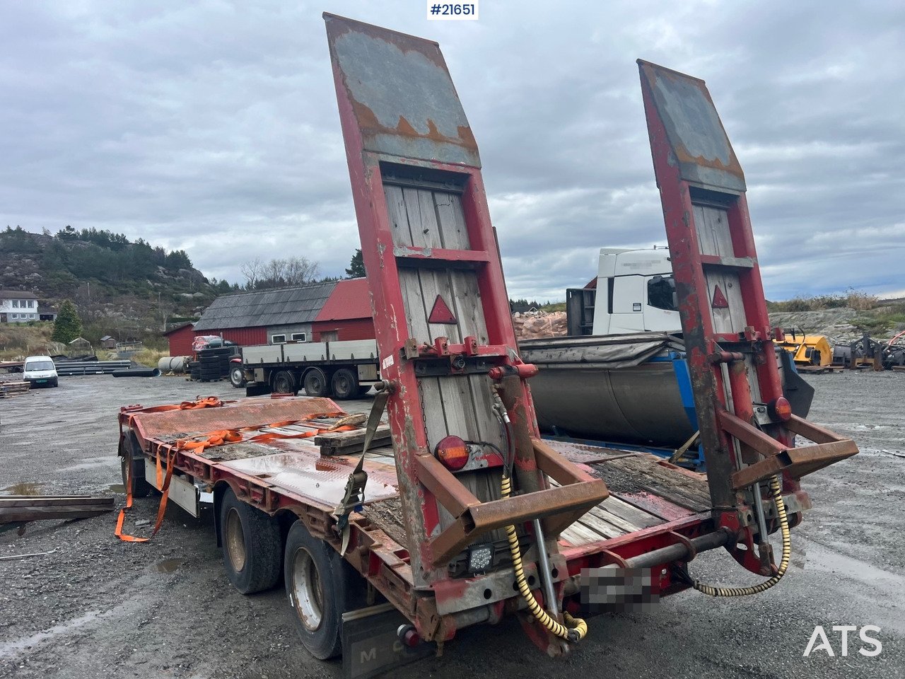 Damm 3 akslet maskinhenger m/ hydrauliske kjørebroer - Autotransporter trailer: picture 2 Damm 3 akslet maskinhenger m/ hydrauliske kjørebroer - Autotransporter trailer: picture 2