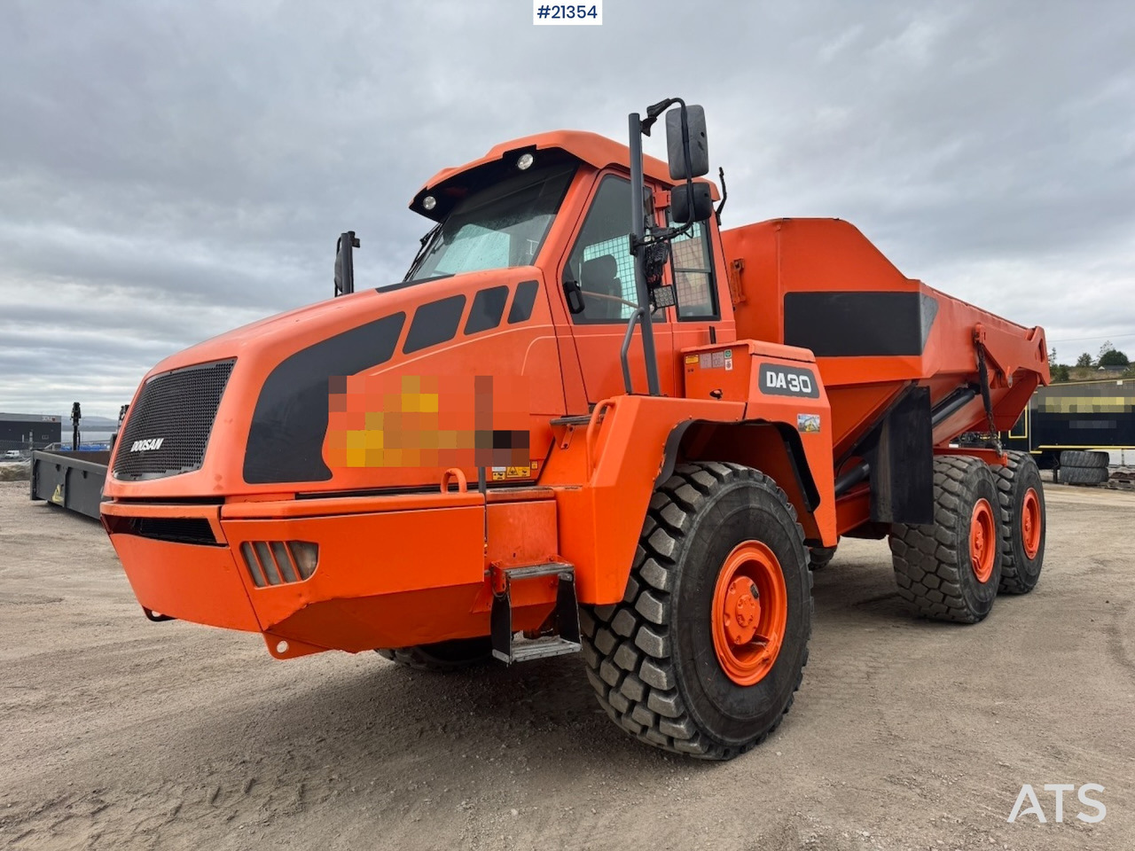 Articulated dumper Doosan DA30: picture 12