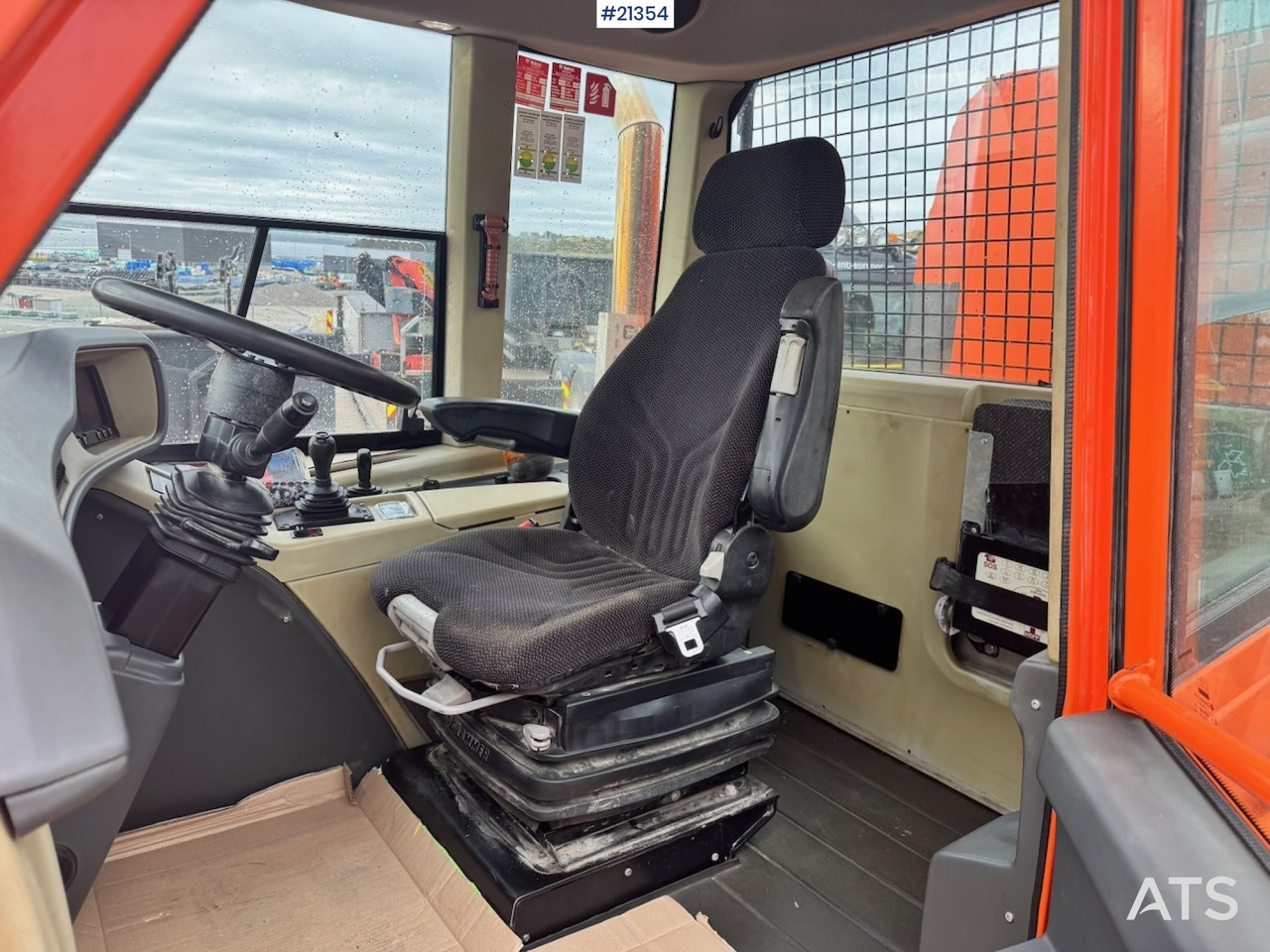 Articulated dumper Doosan DA30: picture 18