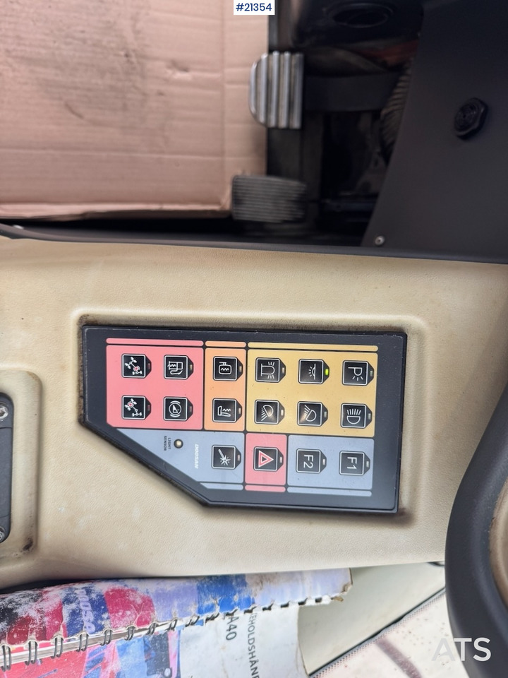 Articulated dumper Doosan DA30: picture 21