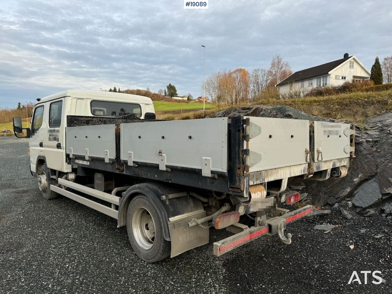 Fuso Canter - Hook lift truck: picture 3 Fuso Canter - Hook lift truck: picture 3