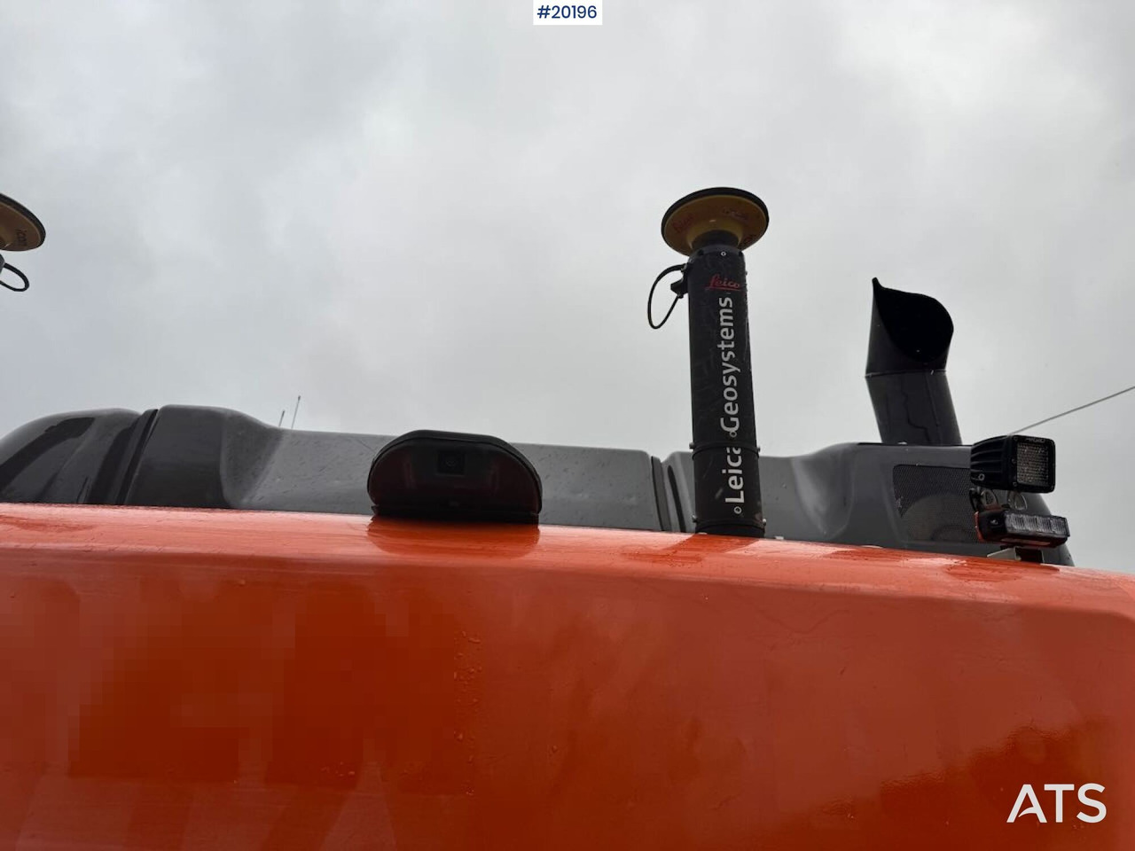 Excavator Hitachi ZX190 LC-6: picture 12