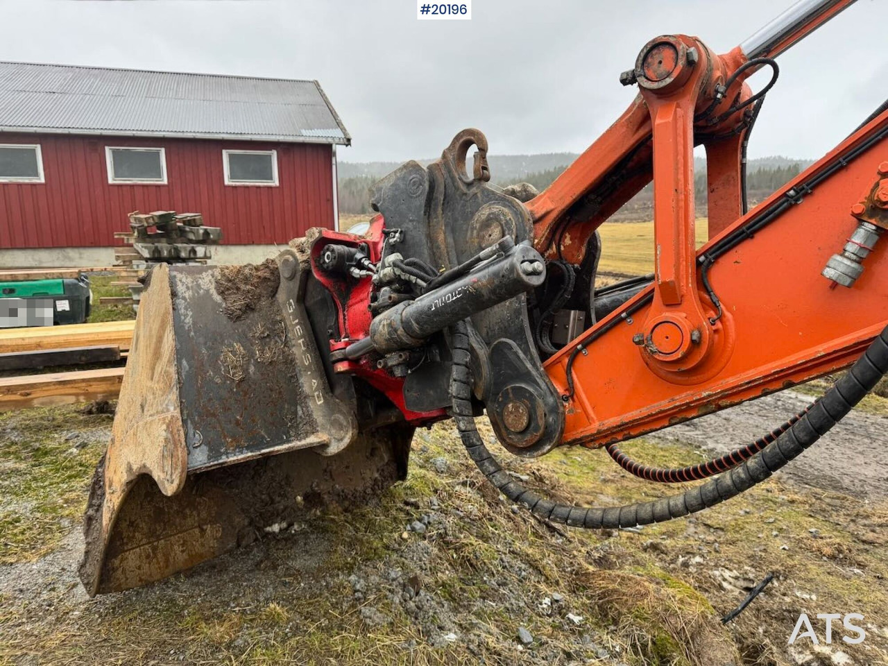 Excavator Hitachi ZX190 LC-6: picture 22