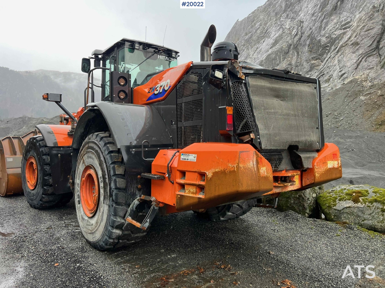Wheel loader Hitachi zw370-6: picture 10