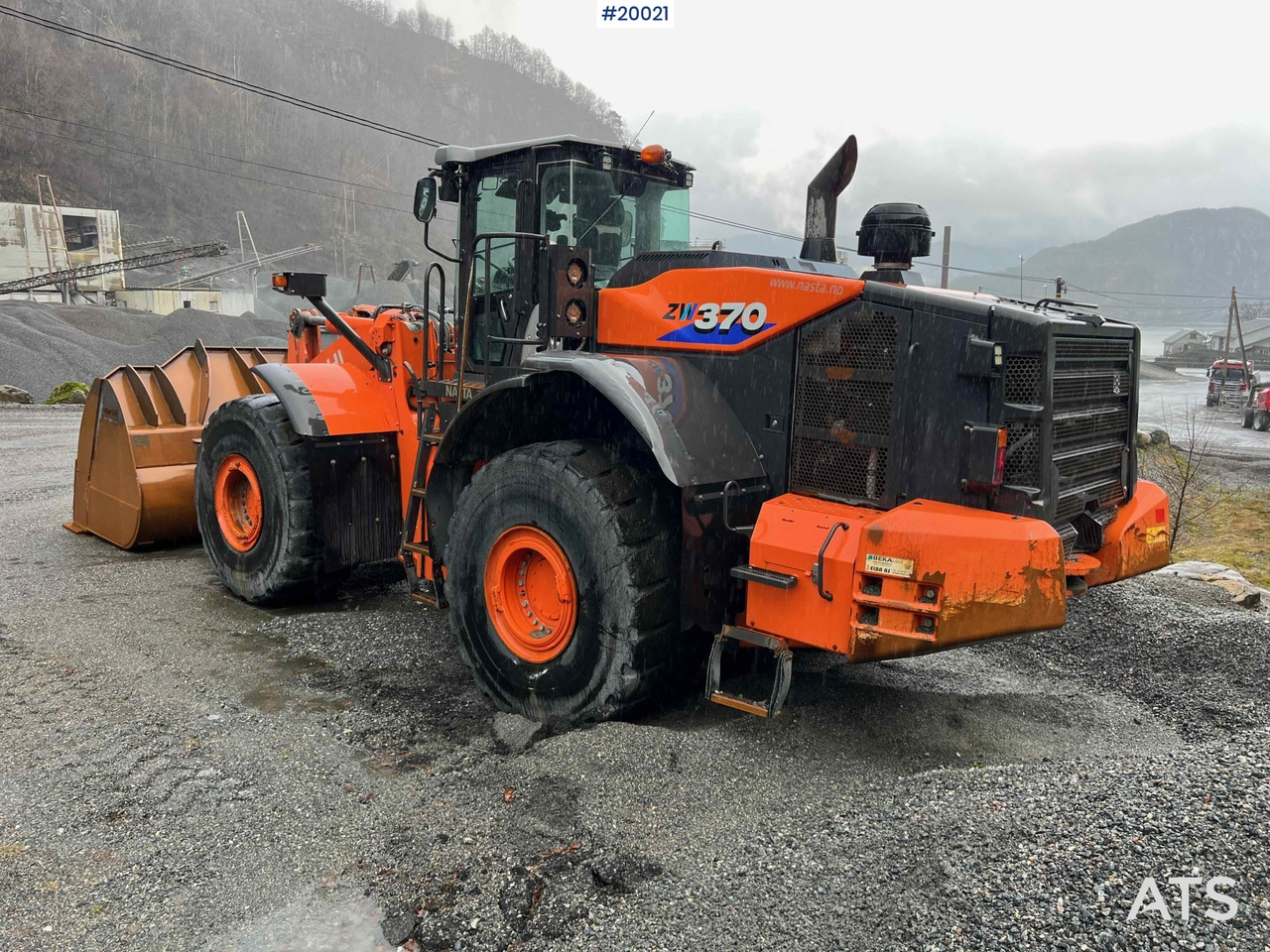 Hitachi zw370-6 - Wheel loader: picture 4 Hitachi zw370-6 - Wheel loader: picture 4