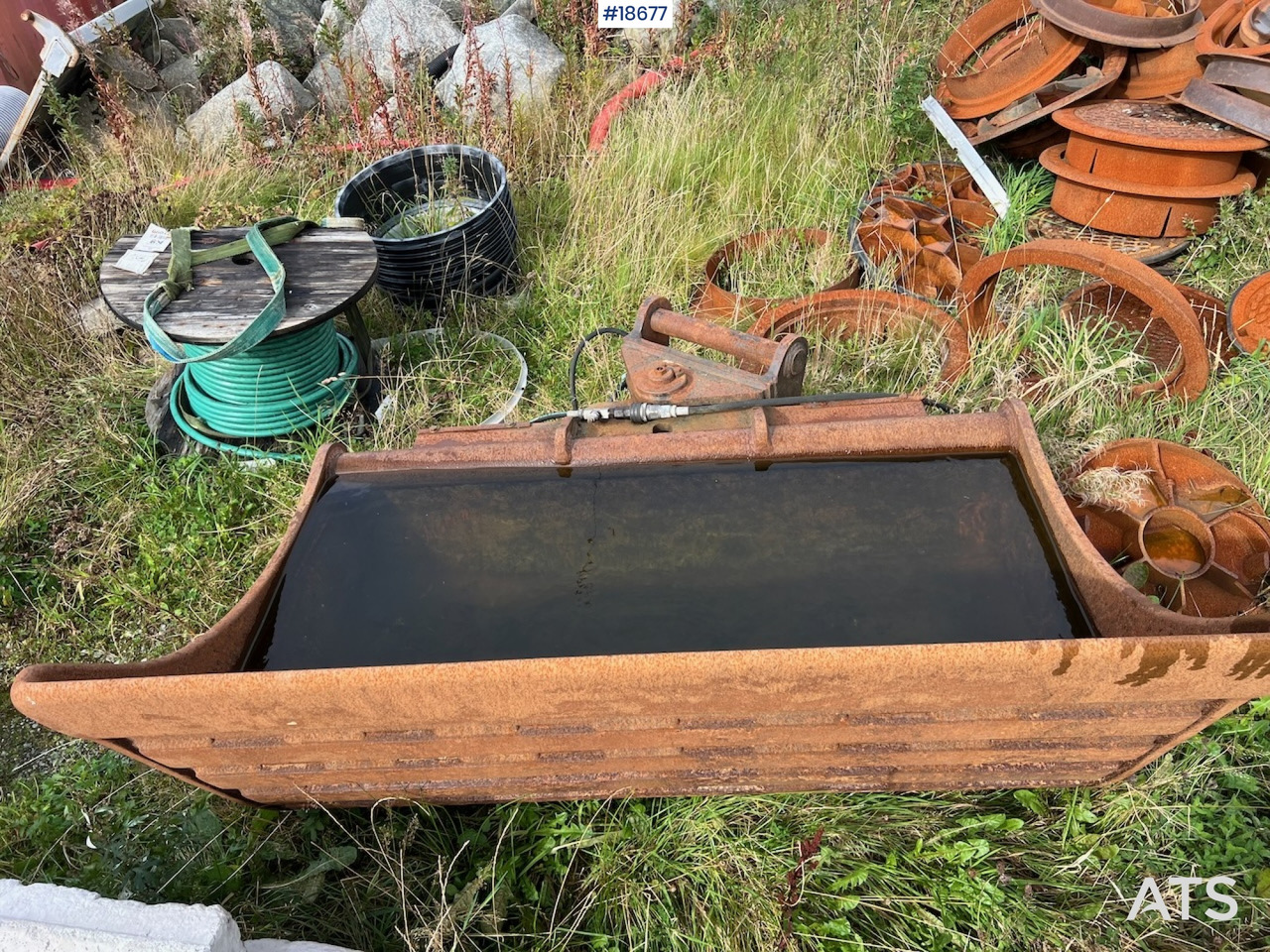 Hydr. pusseskuffe Hydr. pusseskuffe - Excavator bucket for Construction machinery: picture 4 Hydr. pusseskuffe Hydr. pusseskuffe - Excavator bucket for Construction machinery: picture 4