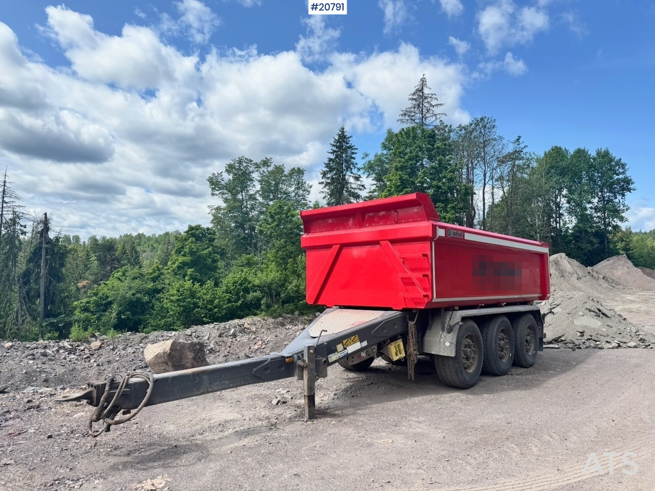Istrail trippelkjerre - Tipper trailer: picture 1 Istrail trippelkjerre - Tipper trailer: picture 1