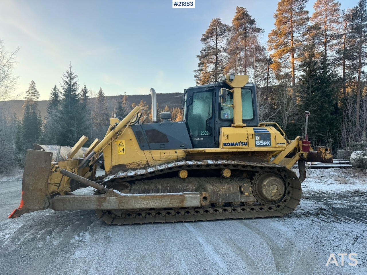 Komatsu D65 PX-15 - Bulldozer: picture 3 Komatsu D65 PX-15 - Bulldozer: picture 3