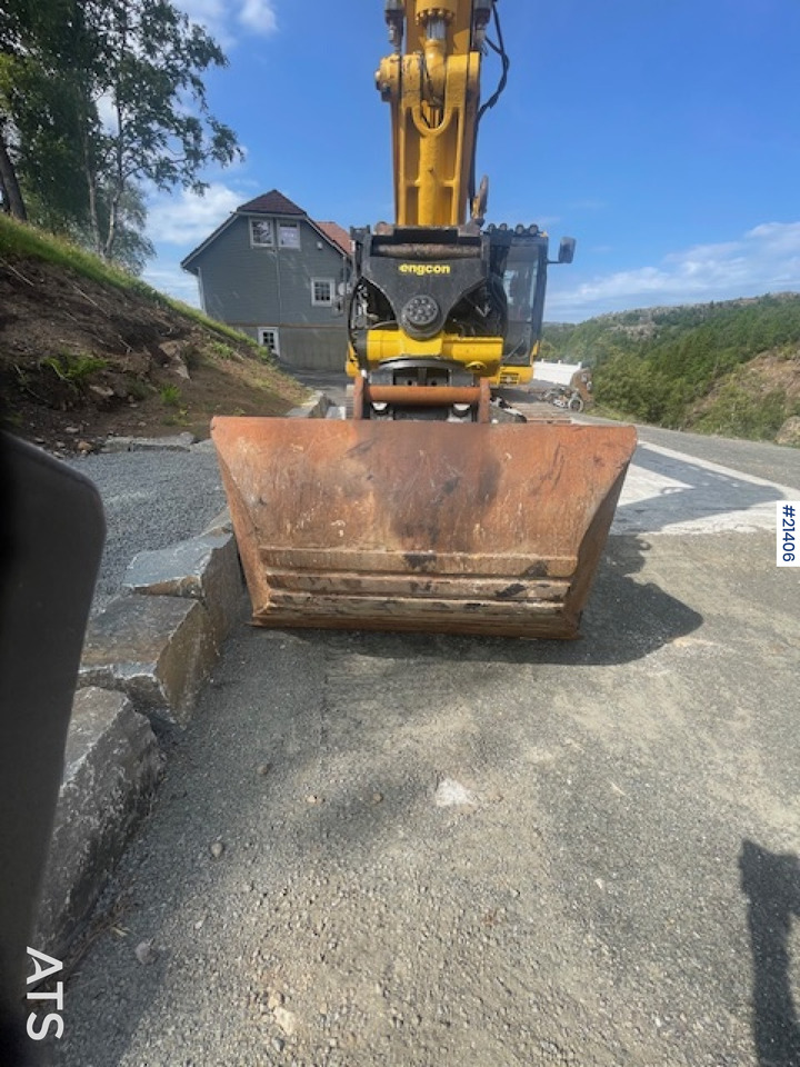 Crawler excavator Komatsu PC210LC-11 m/Graveskuffe, pusseskuffe, rototilt og Leica gps: picture 18