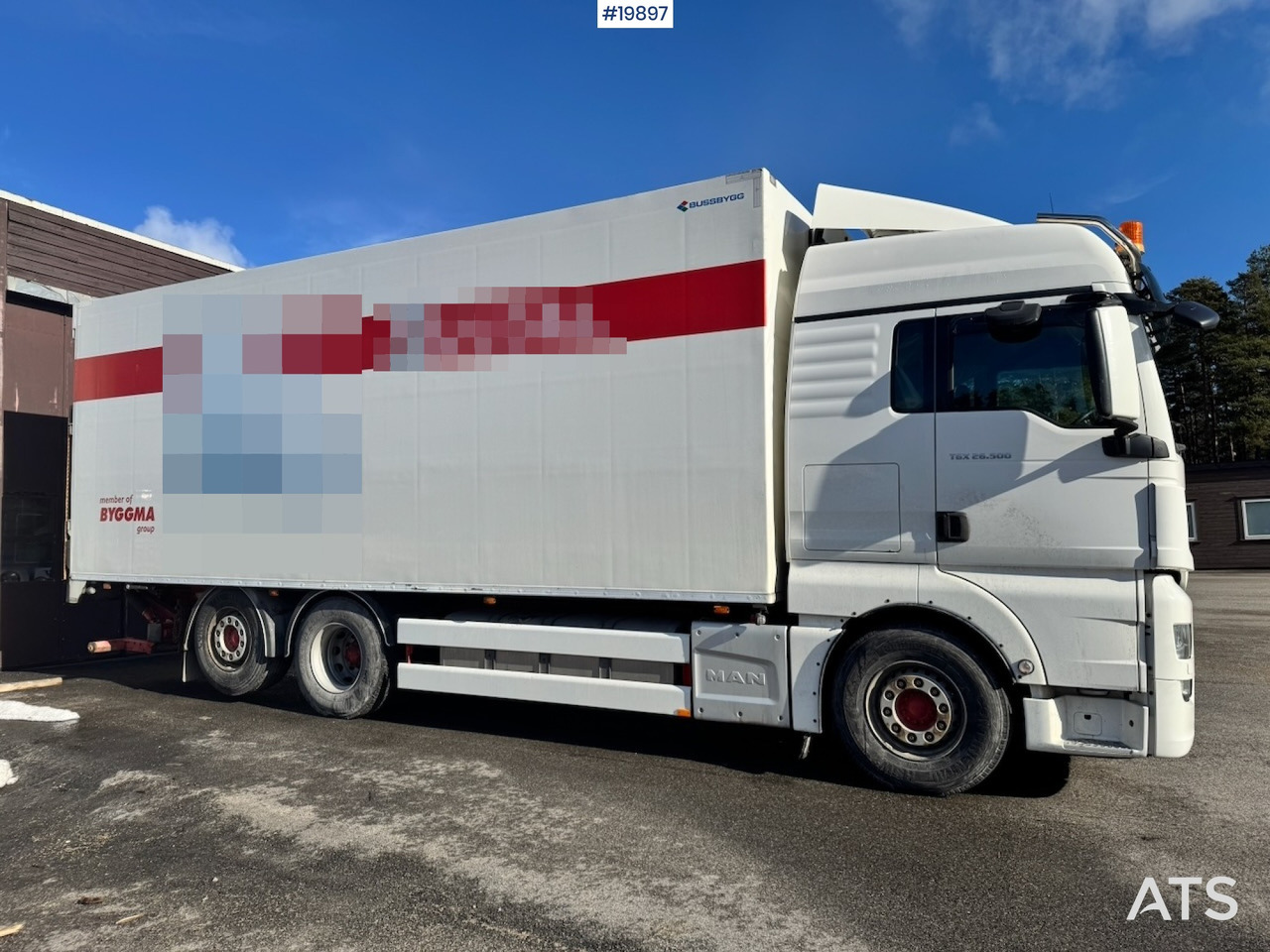 MAN TGX 26.500 - Box truck: picture 5 MAN TGX 26.500 - Box truck: picture 5