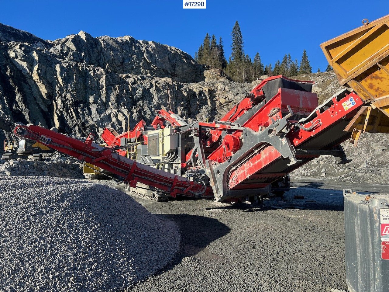 Sandvik QH332 - Cone crusher: picture 5 Sandvik QH332 - Cone crusher: picture 5