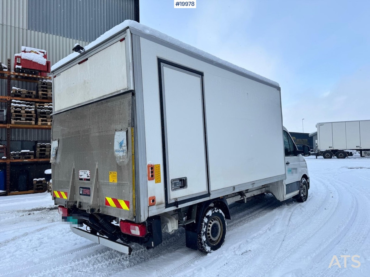 Volkswagen Crafter - Box truck: picture 4 Volkswagen Crafter - Box truck: picture 4