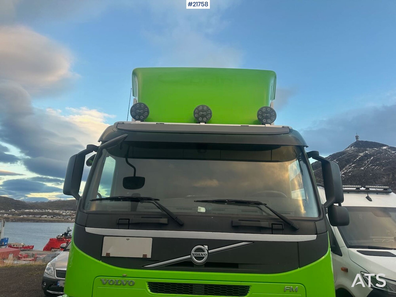 Volvo FM450 - Refrigerator truck: picture 3 Volvo FM450 - Refrigerator truck: picture 3