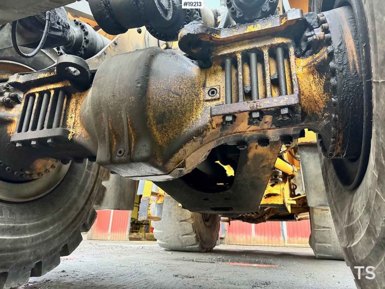 Wheel loader Volvo L220F: picture 23