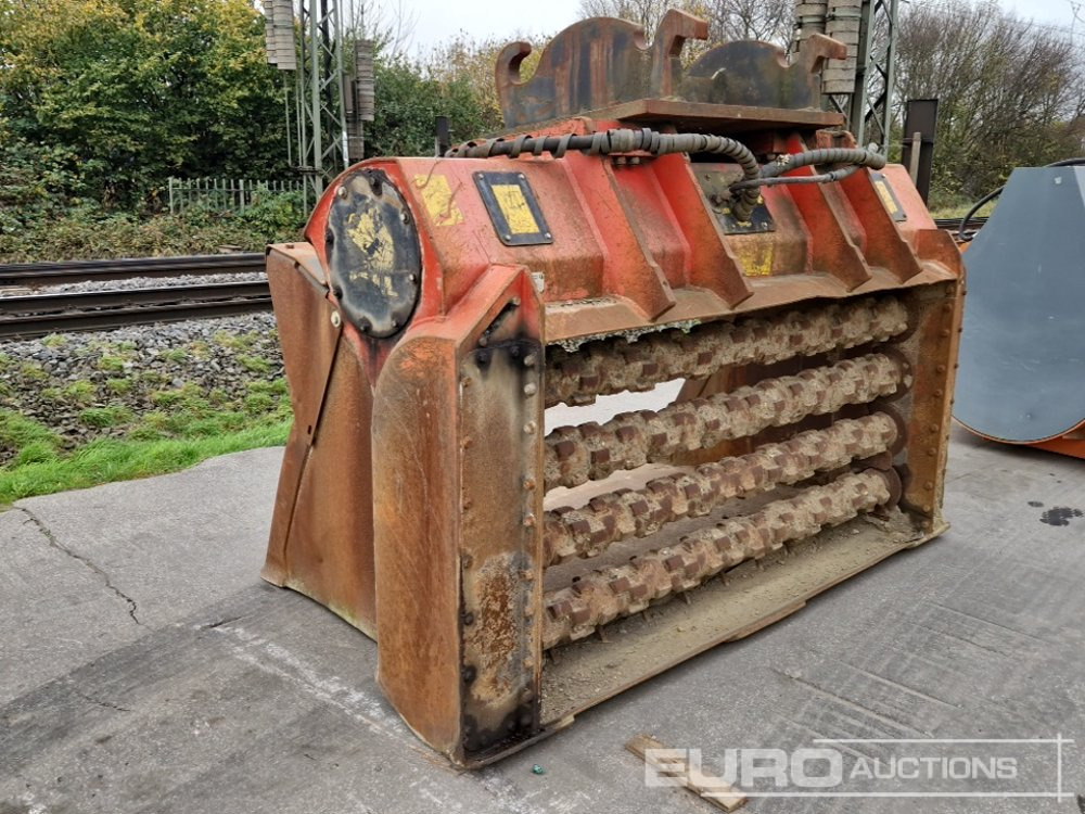 2010 Allu DS4-23 Screening Bucket - Screener: picture 2 2010 Allu DS4-23 Screening Bucket - Screener: picture 2