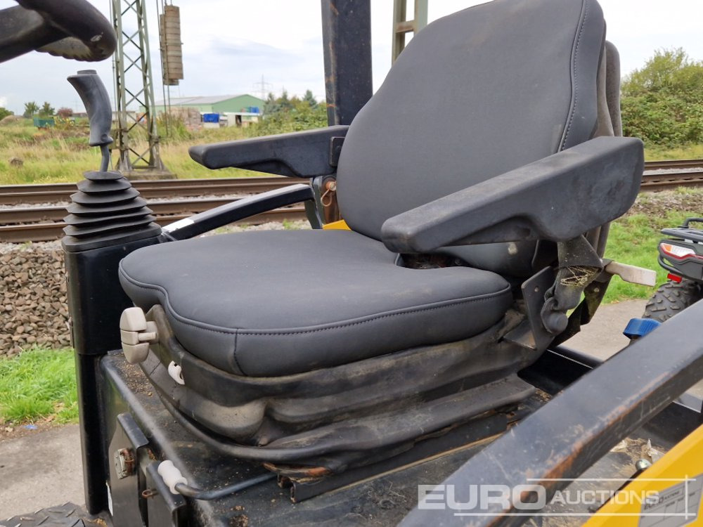 Roller 2011 JCB VMT260: picture 26