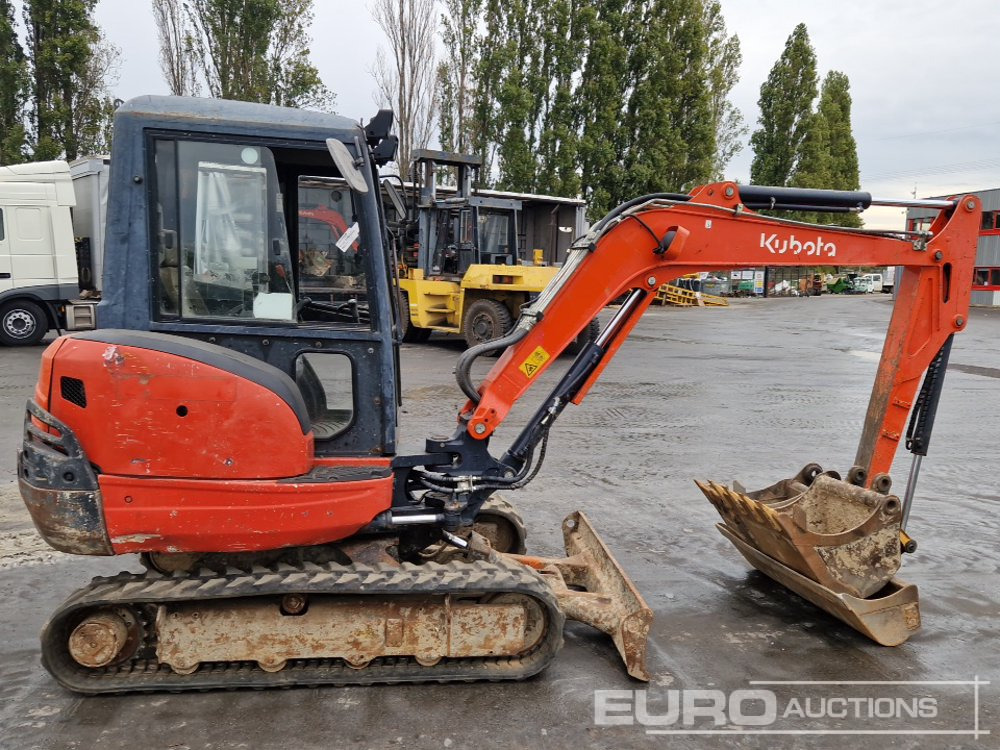 Mini excavator 2014 Kubota KX101-3A3: picture 6