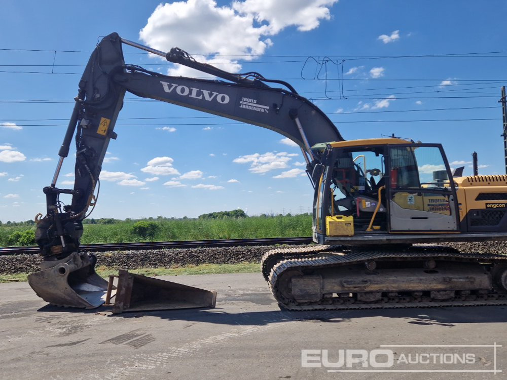 2014 Volvo EC220DL - Crawler excavator: picture 2 2014 Volvo EC220DL - Crawler excavator: picture 2
