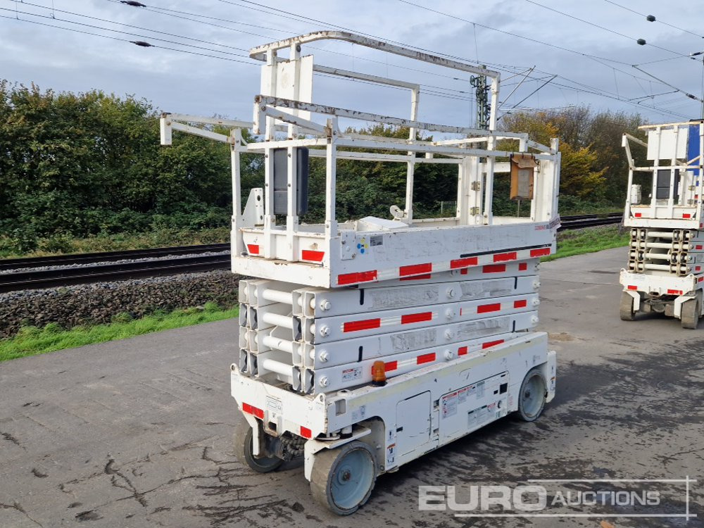2015 Genie GS-3232 - Scissor lift: picture 1 2015 Genie GS-3232 - Scissor lift: picture 1