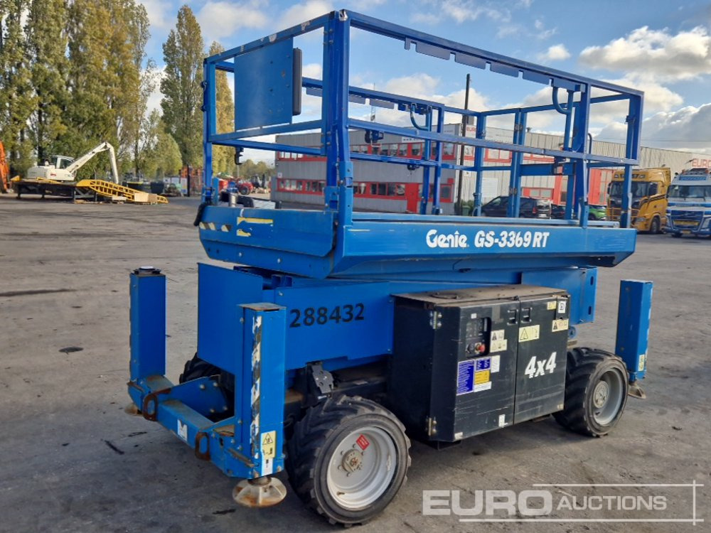 2015 Genie GS-3369RT - Scissor lift: picture 4 2015 Genie GS-3369RT - Scissor lift: picture 4
