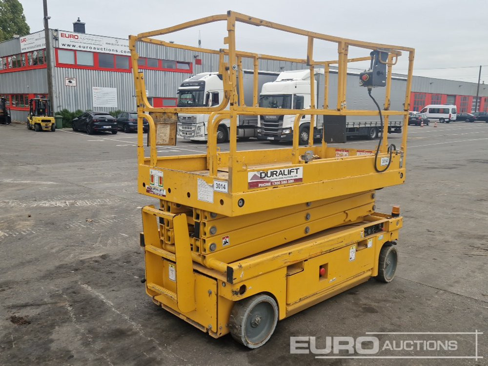 2015 Haulotte Compact 10 - Aerial platform: picture 4 2015 Haulotte Compact 10 - Aerial platform: picture 4