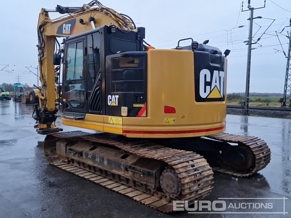 2016 CAT 325FLCR - Crawler excavator: picture 3 2016 CAT 325FLCR - Crawler excavator: picture 3