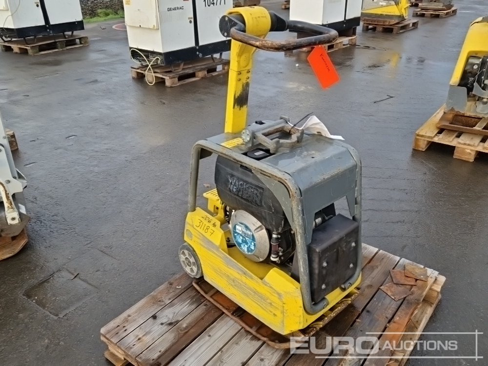 2016 Wacker DPU3050 - Vibratory plate: picture 2 2016 Wacker DPU3050 - Vibratory plate: picture 2