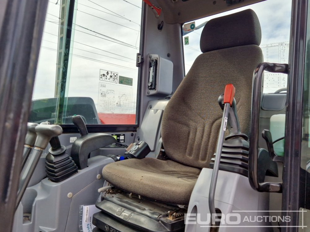 Mini excavator 2018 Kubota KX080-4A: picture 30