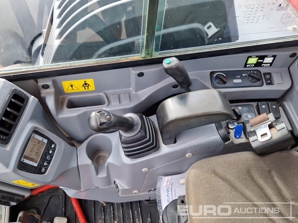 Mini excavator 2018 Kubota KX080-4A: picture 32