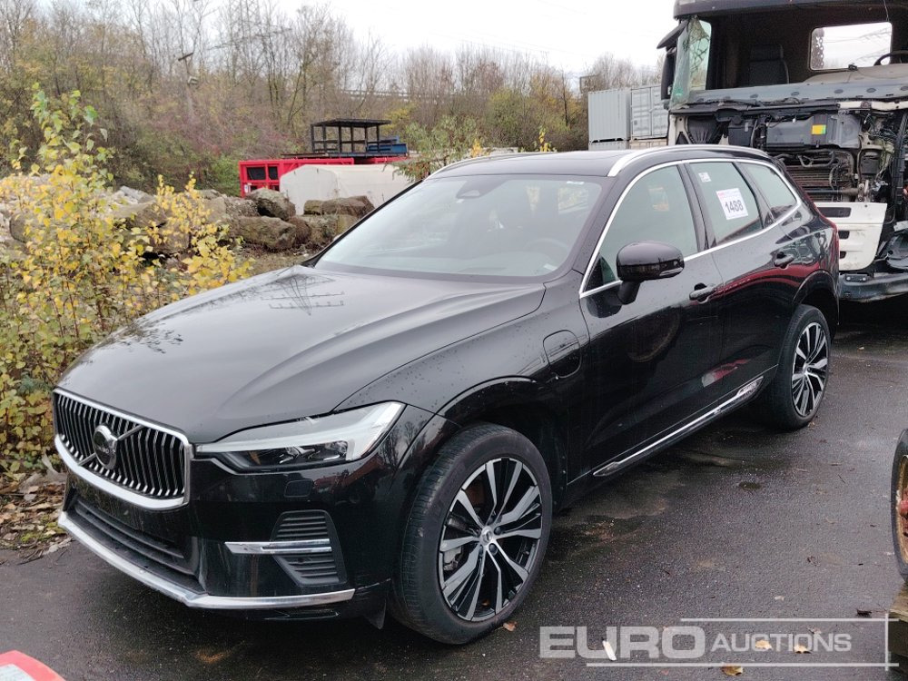 2020 Volvo XC60 T6 AWD Recharge Hybrid Automatic, Leather Seats, Reverse Camera, A/C, Electric Summer Roof (Water Damaged Engine) - Car: picture 1 2020 Volvo XC60 T6 AWD Recharge Hybrid Automatic, Leather Seats, Reverse Camera, A/C, Electric Summer Roof (Water Damaged Engine) - Car: picture 1