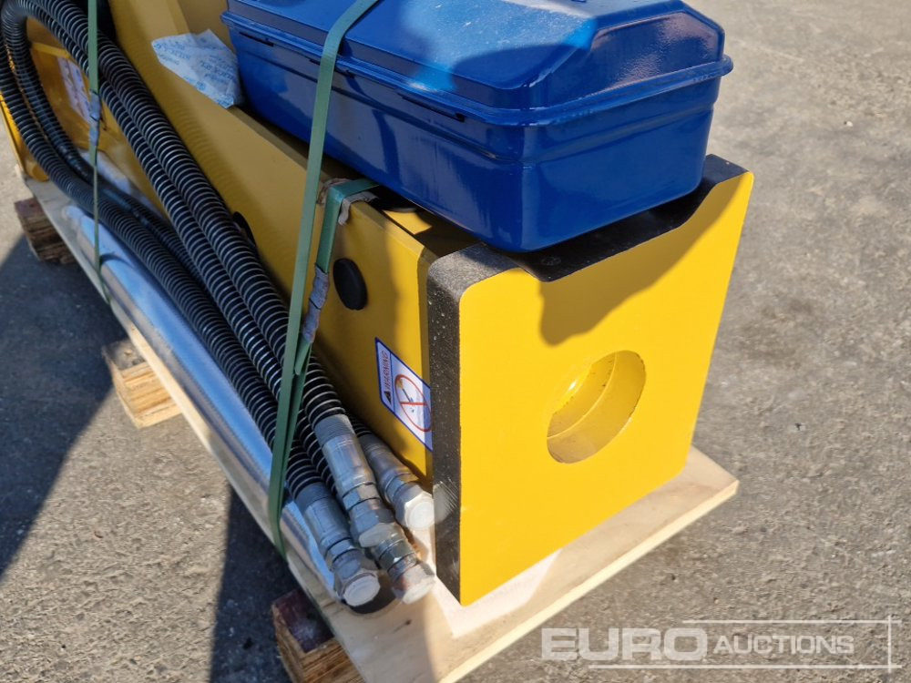 2025 Lyals ALS680 - Hydraulic hammer: picture 5 2025 Lyals ALS680 - Hydraulic hammer: picture 5