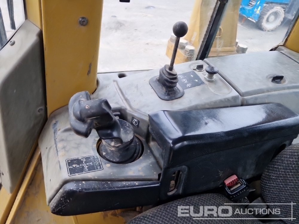 Bulldozer CAT D6N LGP: picture 31