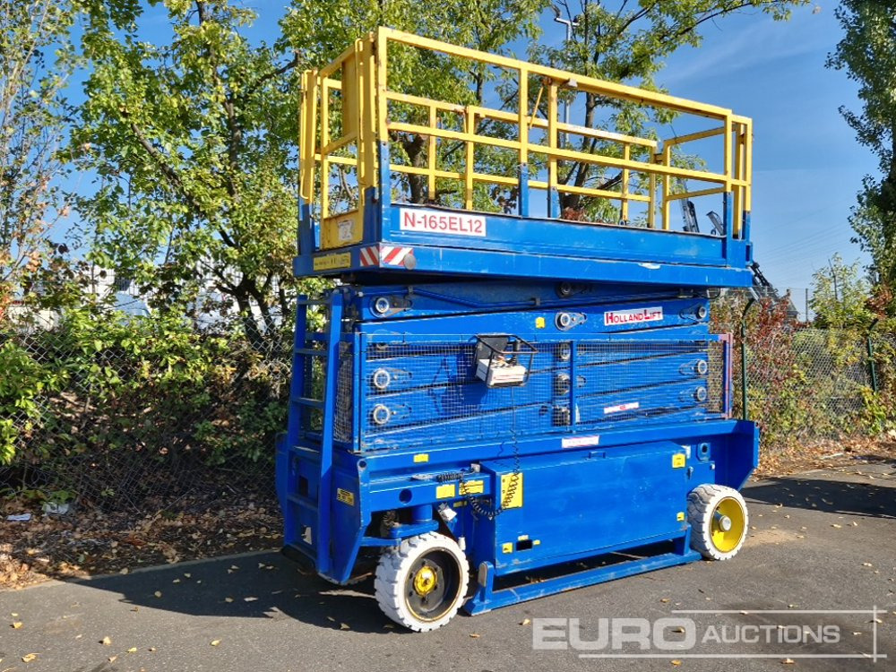 Holland Lift N-165 EL12 - Aerial platform: picture 1 Holland Lift N-165 EL12 - Aerial platform: picture 1