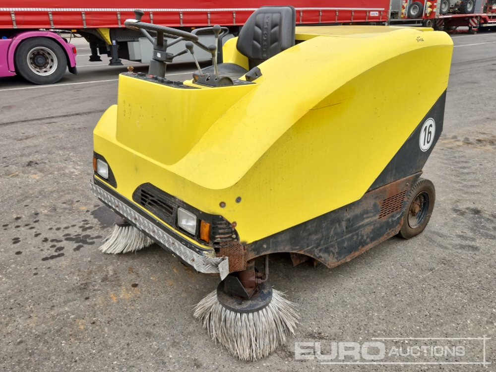 Kärcher KMR1550 - Industrial sweeper: picture 1 Kärcher KMR1550 - Industrial sweeper: picture 1