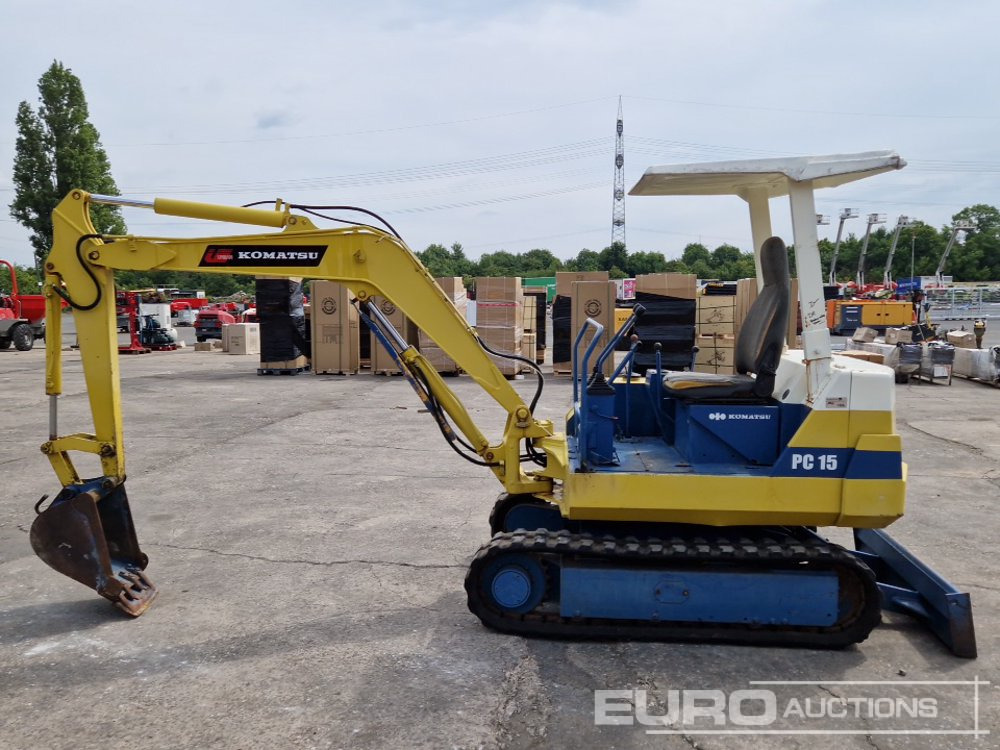 Komatsu PC15-2 - Mini excavator: picture 2 Komatsu PC15-2 - Mini excavator: picture 2