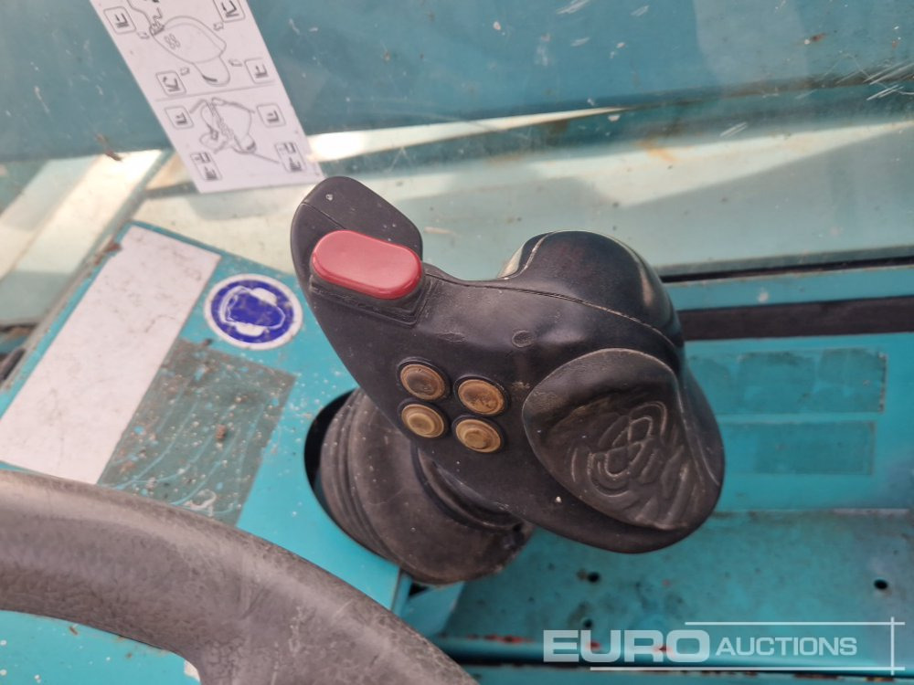 Telescopic handler Manitou BT420: picture 24