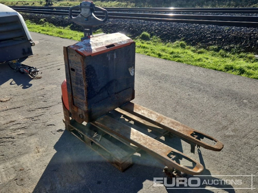 2017 Walk Behind Electric Pallet Truck - Material handling equipment: picture 4 2017 Walk Behind Electric Pallet Truck - Material handling equipment: picture 4