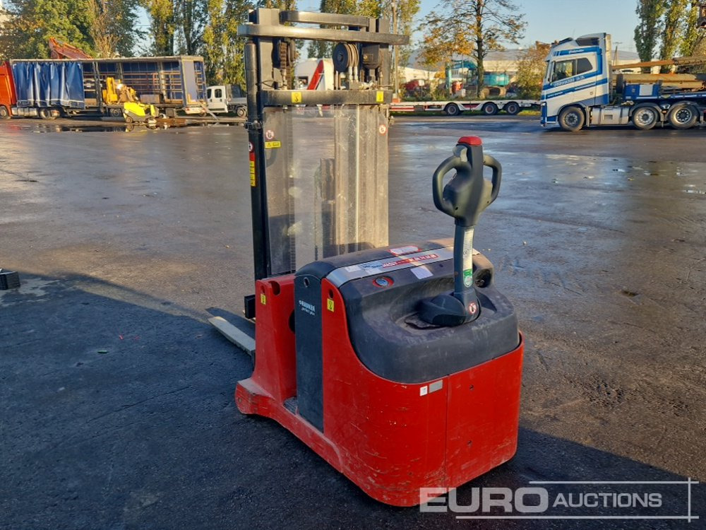 Manitou ES607GPFTLL42 SP Walk Behind Electric Pallet Truck - Material handling equipment: picture 2 Manitou ES607GPFTLL42 SP Walk Behind Electric Pallet Truck - Material handling equipment: picture 2