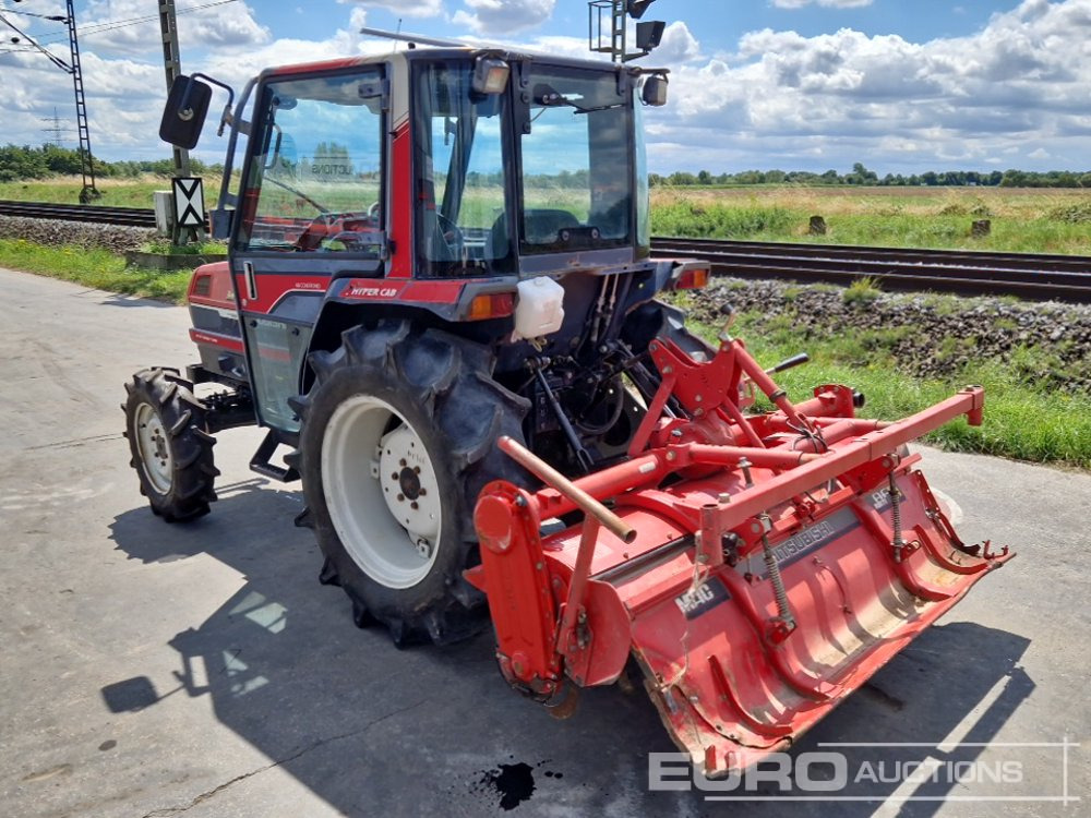 Mitsubishi MT305 - Compact tractor: picture 3 Mitsubishi MT305 - Compact tractor: picture 3