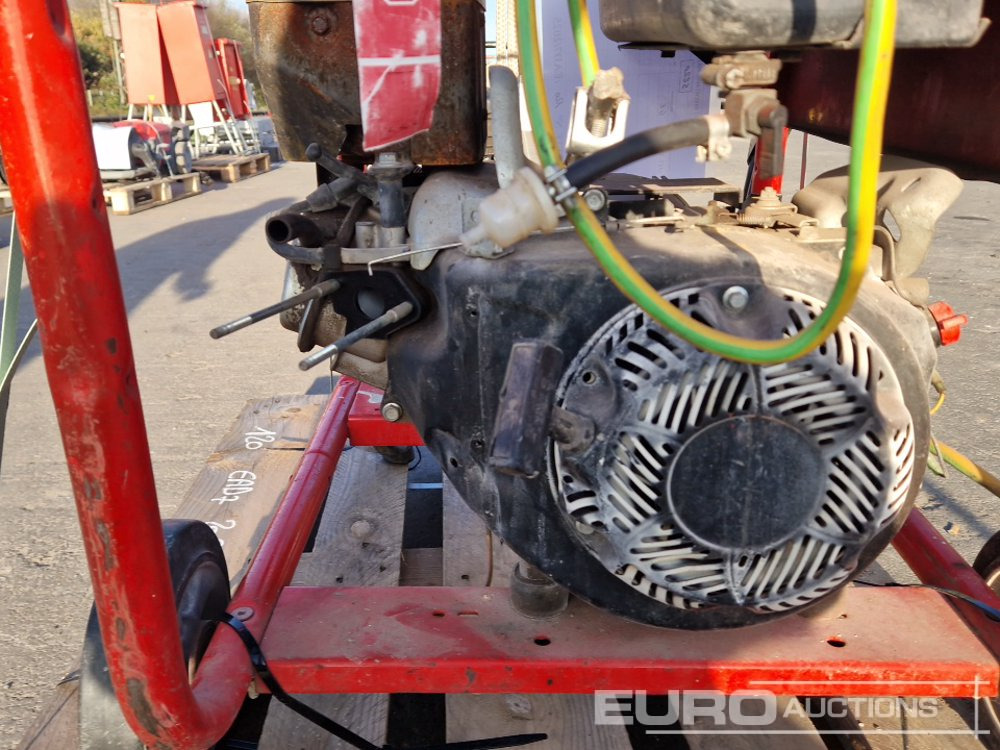 SDMO PERFORM 4500 XL - Generator set: picture 5 SDMO PERFORM 4500 XL - Generator set: picture 5