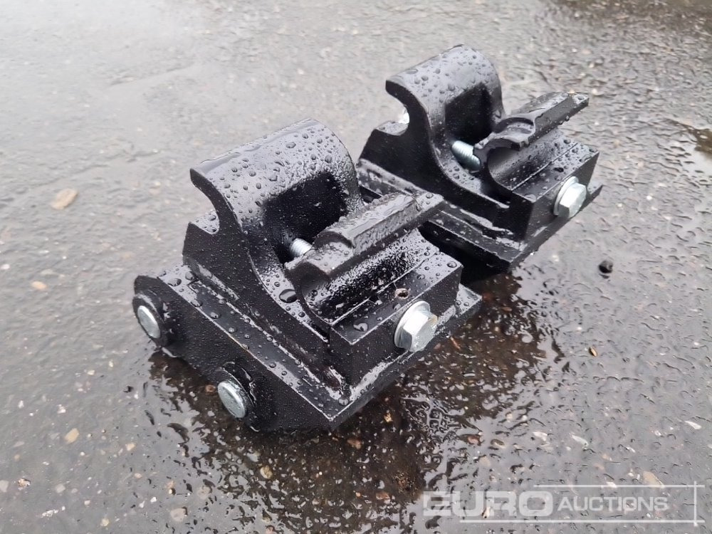 Unused 2025 Miva Quick Coupler to suit 1-2 Ton Excavator, Pin Hole 1” (2 of) - Quick coupler: picture 2 Unused 2025 Miva Quick Coupler to suit 1-2 Ton Excavator, Pin Hole 1” (2 of) - Quick coupler: picture 2