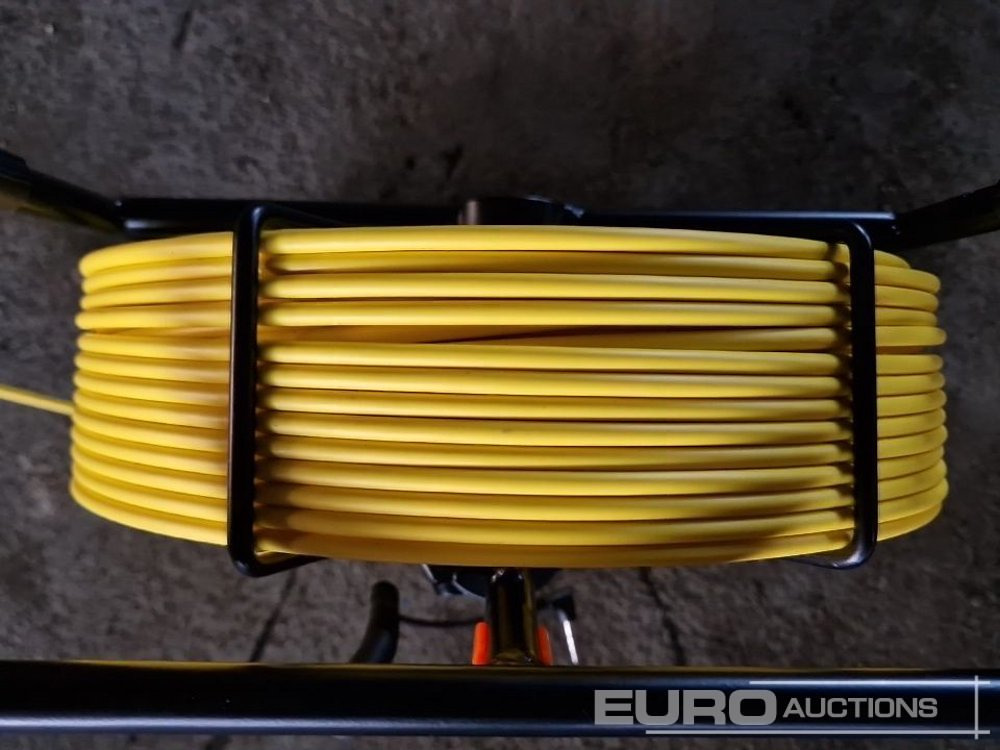 Construction equipment Unused PIPECAM Pipe Camera, 50 Meter Reach, HD Monitor, Waterproof IP68, 6x LED, Akku, Fast Charger: picture 7