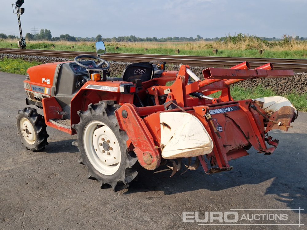 Yanmar F6 - Compact tractor: picture 3 Yanmar F6 - Compact tractor: picture 3