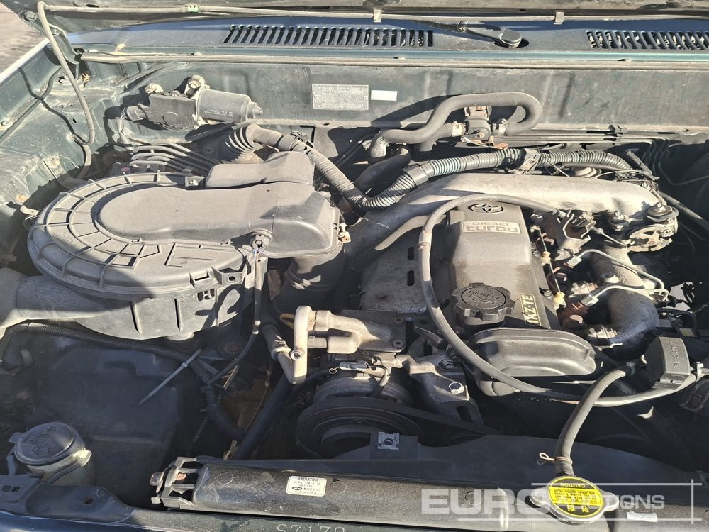 SUV 1997 Toyota Land Cruiser: picture 19 SUV 1997 Toyota Land Cruiser: picture 19