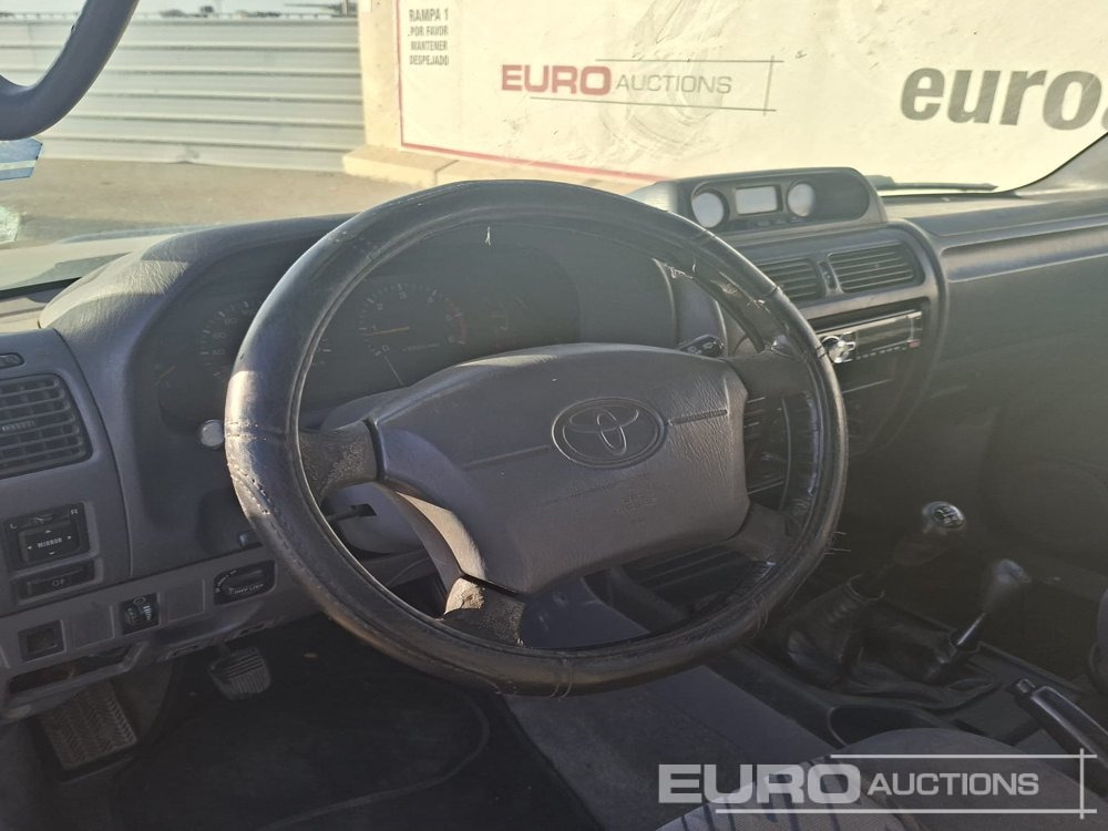 SUV 1997 Toyota Land Cruiser: picture 14 SUV 1997 Toyota Land Cruiser: picture 14