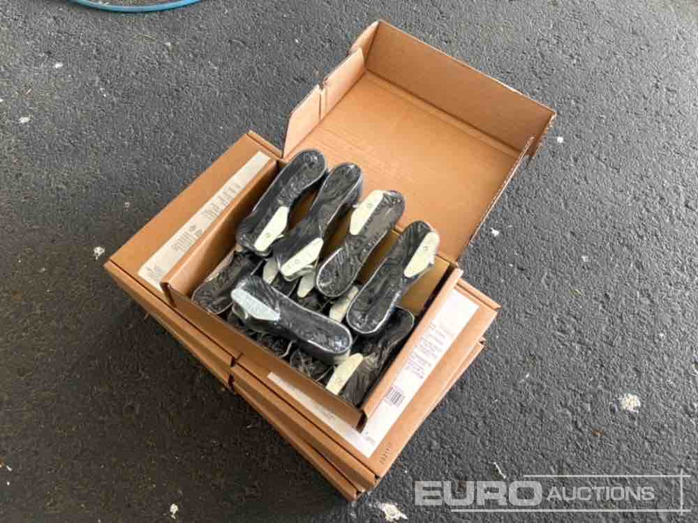 Lashing Straps (5 of) - Construction equipment: picture 2 Lashing Straps (5 of) - Construction equipment: picture 2