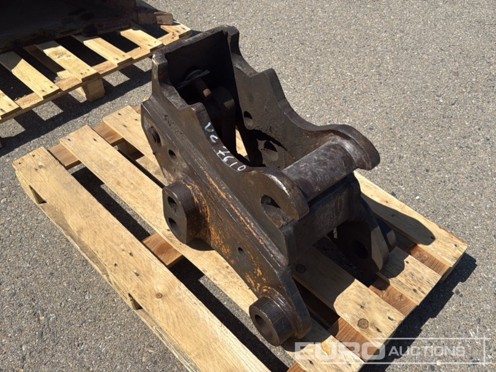 Quick Hitch to suit 6+ Ton Excavator - Quick coupler: picture 1 Quick Hitch to suit 6+ Ton Excavator - Quick coupler: picture 1