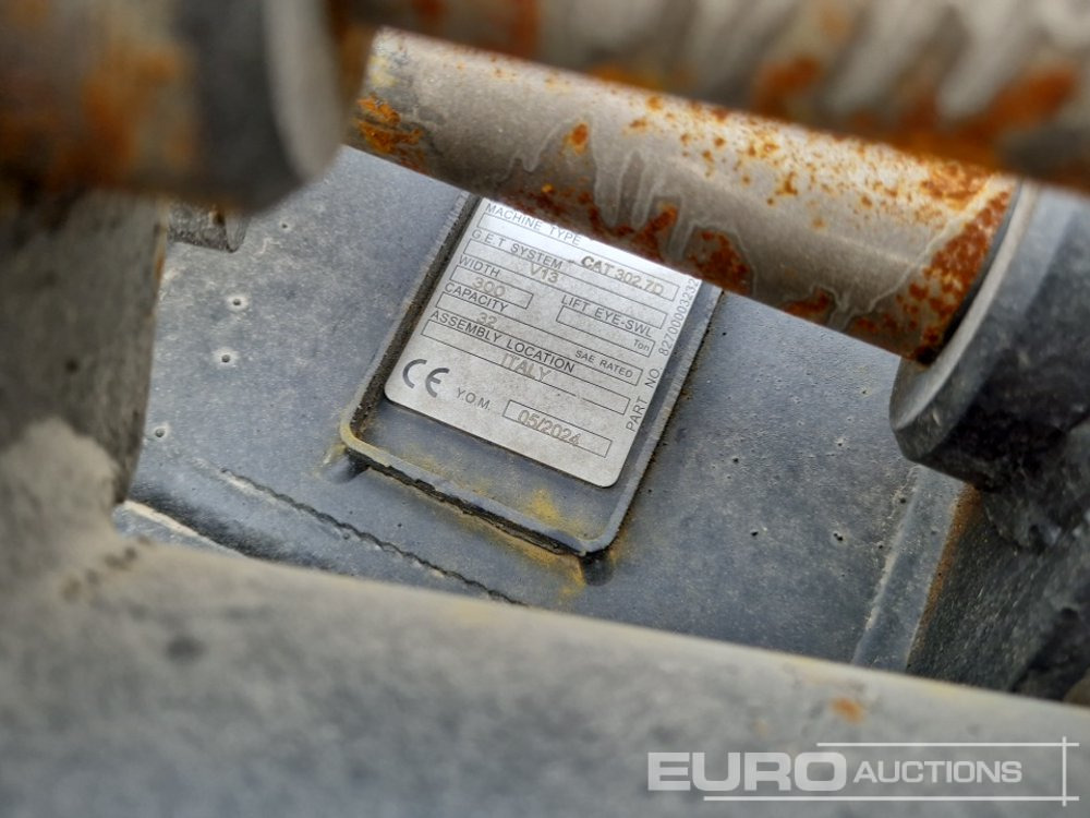 New Bucket Unused 2024 Geith AT2.8R-1200SR 48" Tilt Ditching Bucket, H03-0450 18" Digging Bucket, H03-0300 12" Digging Bucket 35mm Pin to suit Mini / Conjunto Cazos Excavator: picture 6
